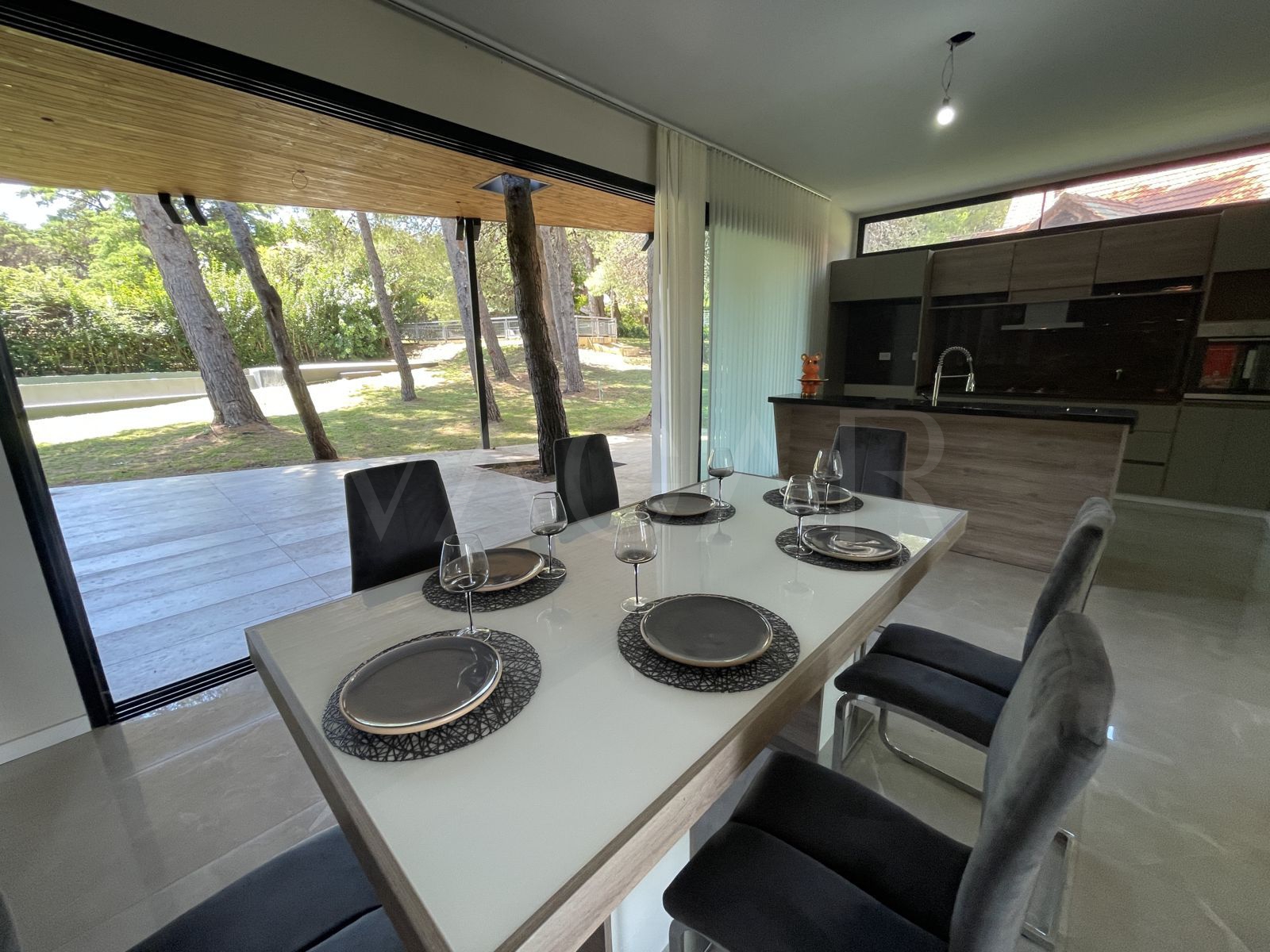 IMG_9292.JPG(FILEminimizer)