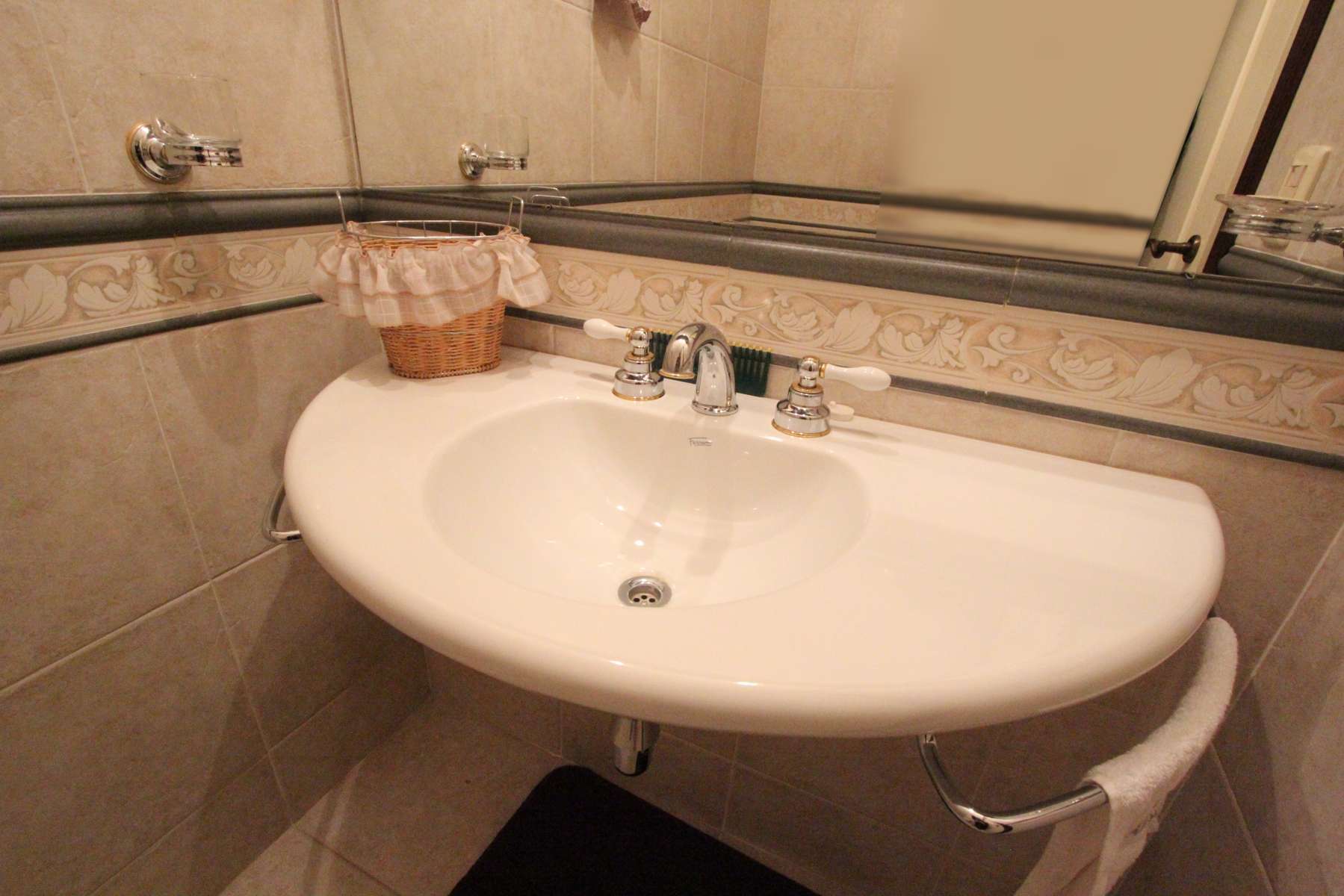 17 TOILETTE RECEPCION(FILEminimizer) 17 TOILETTE RECEPCION(FILEminimizer)