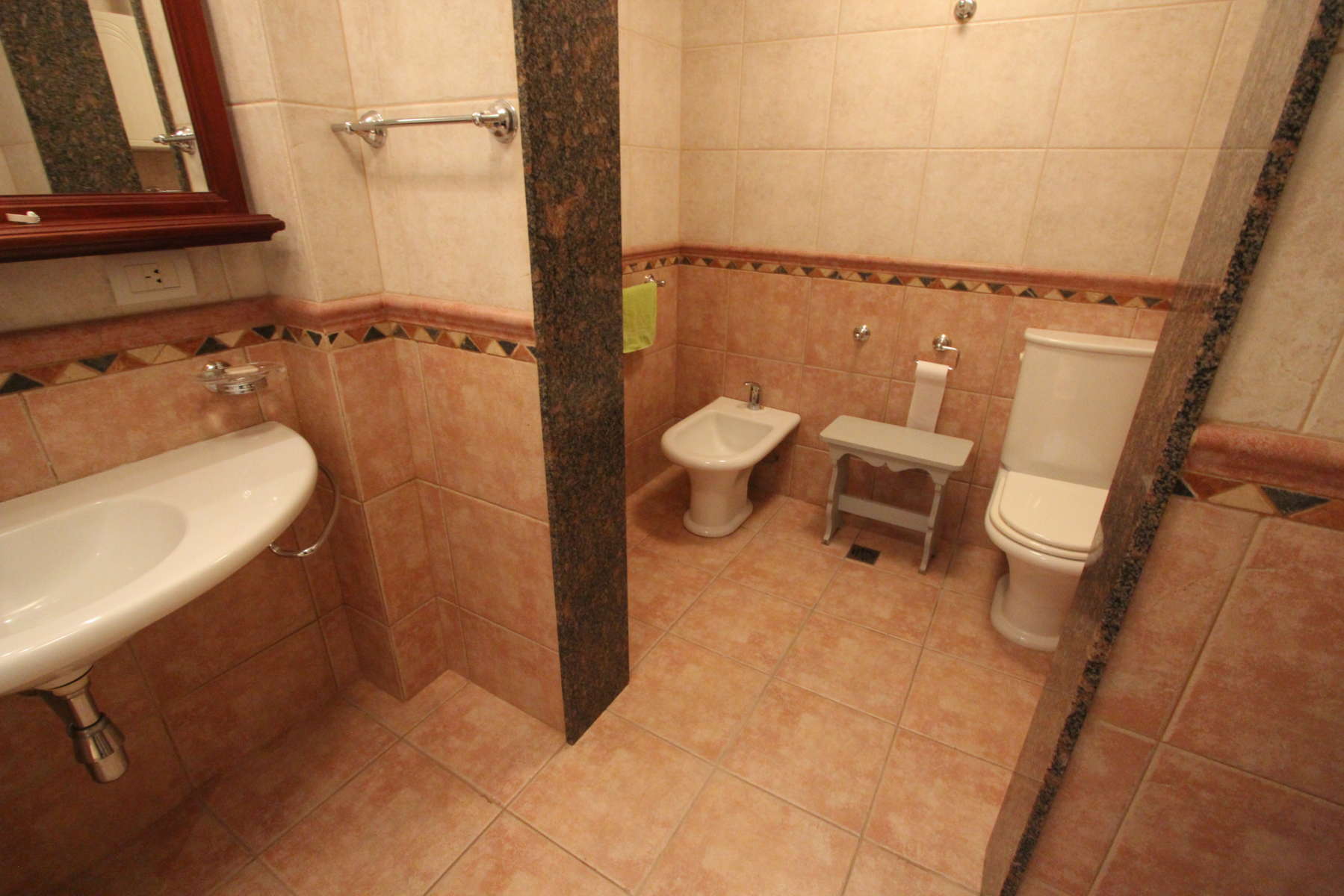 22 BAÑO SUITE PLANTA BAJA(FILEminimizer) 22 BAÑO SUITE PLANTA BAJA(FILEminimizer)